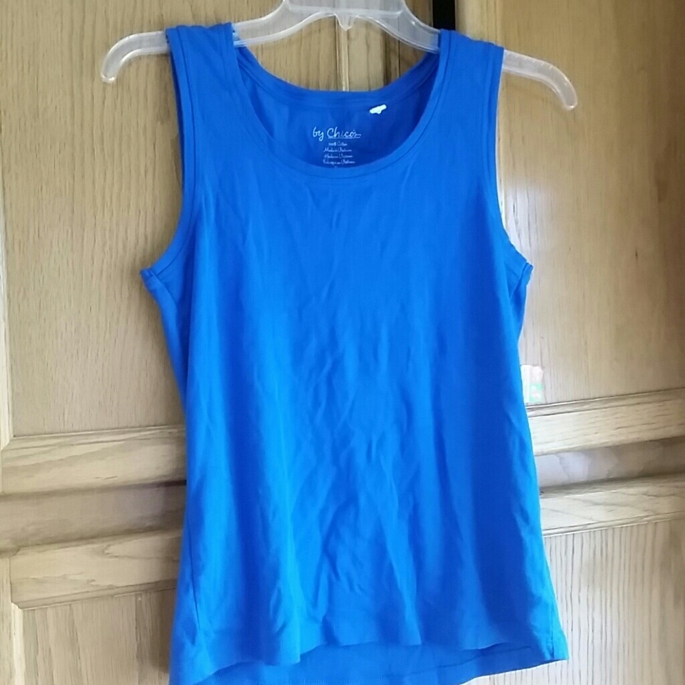 DONATED EUC Blue Chico tank top